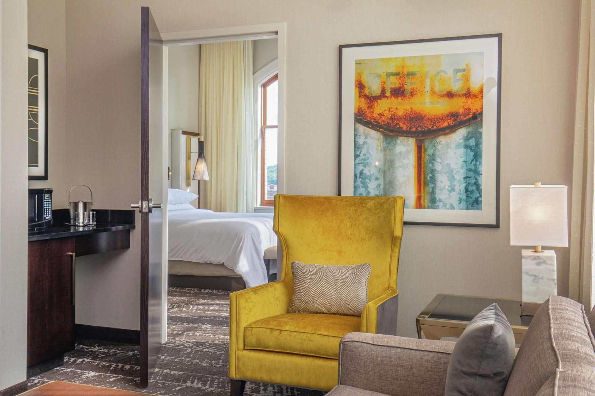 Doubletree By Hilton Youngstown Downtown المظهر الخارجي الصورة